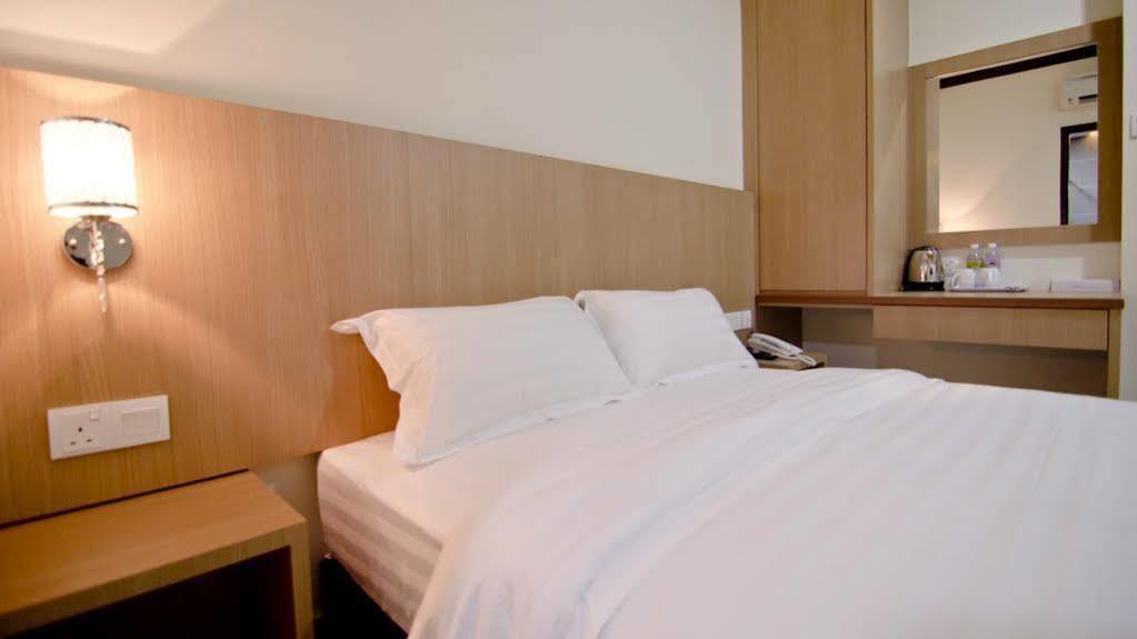 קלואנג Hotel Setia מראה חיצוני תמונה